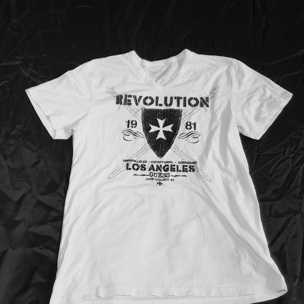 Custom "Guess Revolution", T-Shirt